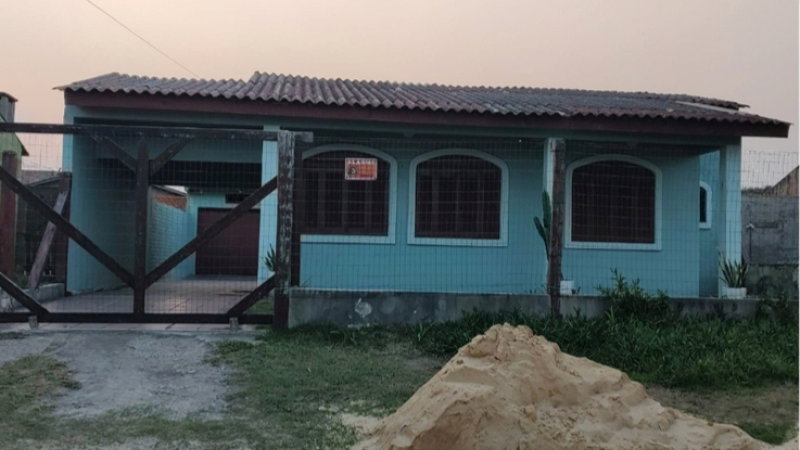 Casa com 2 quartos e 1 banheiro, 152,54m², ocupada