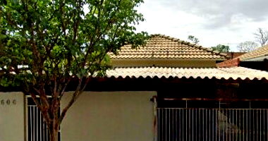 Casa com 3 quartos e 2 banheiros em Novo Horizonte/SP
