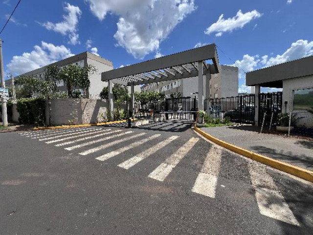 Apartamento com 2 quartos, 1 vaga de garagem, 43,06 m²