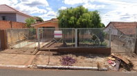 Parte ideal de 12,50% de um imóvel com 575,75m² em Cambira/PR