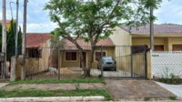 Casa padrão com 64m² construída, 200m² terreno, ocupada