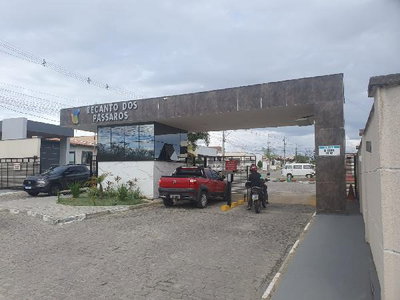 Casa com 37,52m² em Condomínio Fechado