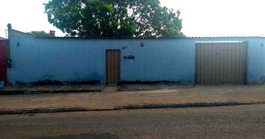 Casa Ocupada na Avenida Goiás com 130m² Construída