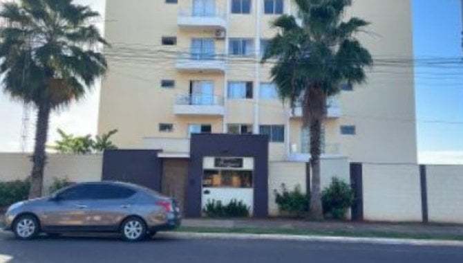Apartamento 1 Quarto em Pereira Barreto com 64m²
