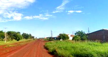 Terreno com Benfeitorias de 360m² em Rio Brilhante/MS