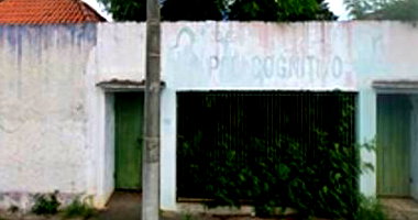 Casa com 3 quartos, 295m², desocupada, ideal para investimento