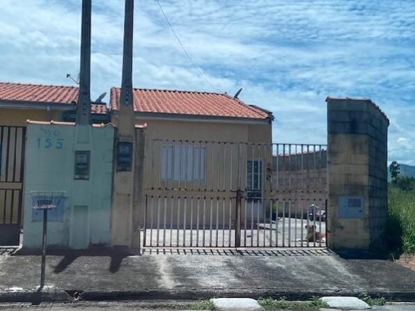Casa com 2 quartos, 1 banheiro, 46,43m² área privativa, 2 vagas
