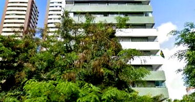 Apartamento 201 em Boa Viagem com 1 vaga e 178,01 m²