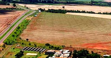 Fazenda com 2 quartos e 1 banheiro em Rio Verde - GO