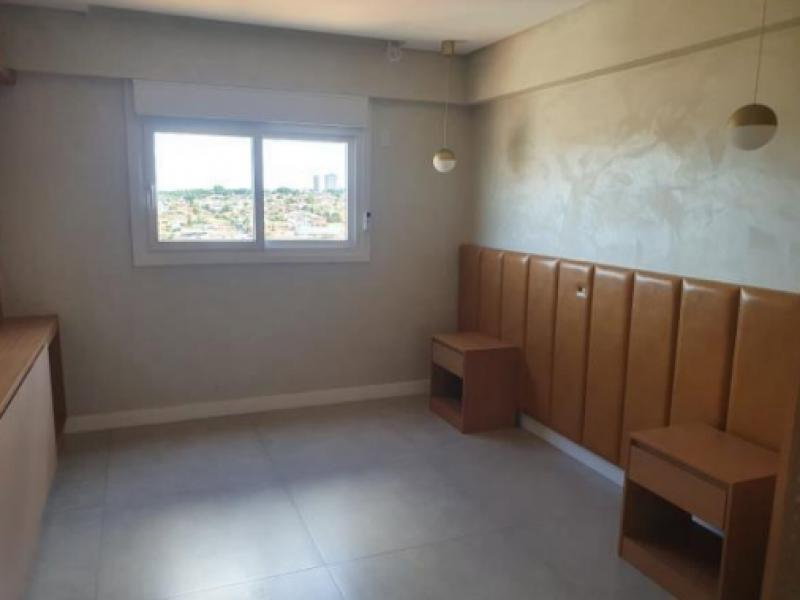Apartamento em Bauru com 2 Quartos e Vaga
