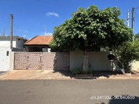 Casa com 3 quartos em Urânia/SP