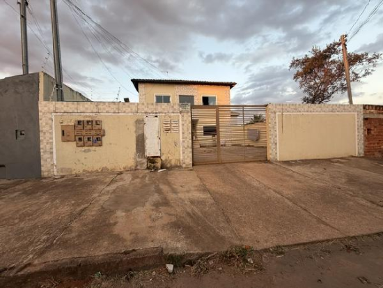 Apartamento 2 Quartos com 76m² e Vaga de Garagem