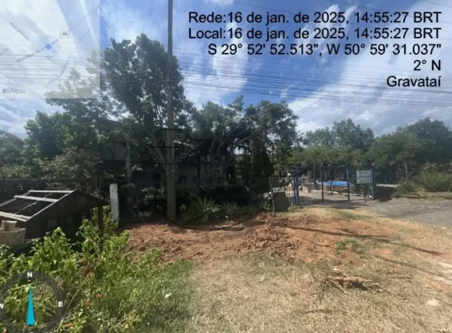 Terreno em Gravataí com 833m² e Benfeitorias