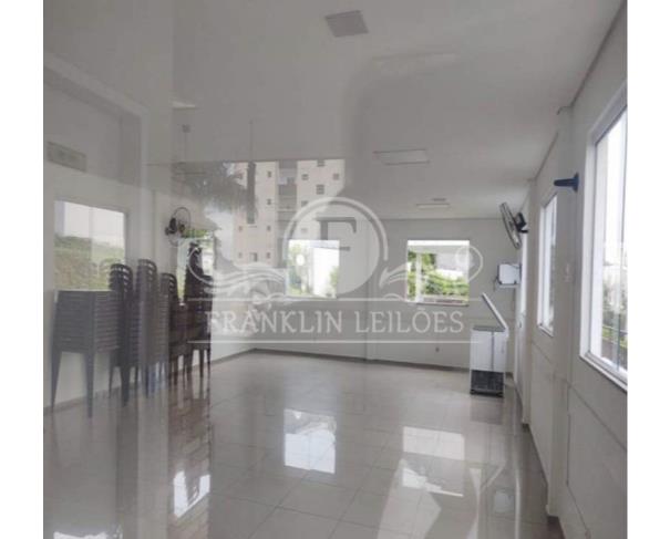 Apto 49,43m² - 2 Dormitórios e Vaga no Parque Trenton