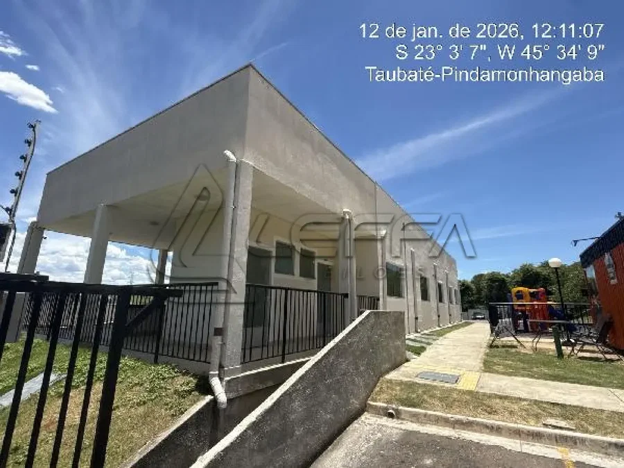 Apartamento com 2 quartos e 2 vagas de garagem