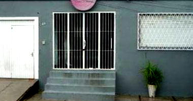 Casa padrão 4 quartos 3 banheiros 1 vaga, 160m² construída, ocupada