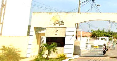 Casa com 2 quartos e 2 banheiros, 51.6m²