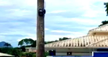 Casa em Leilão com 3 Quartos e 2 Banheiros em Rio Das Ostras