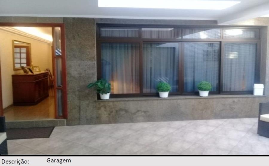Casa com 200m², 2 quartos, 1 banheiro, ocupada