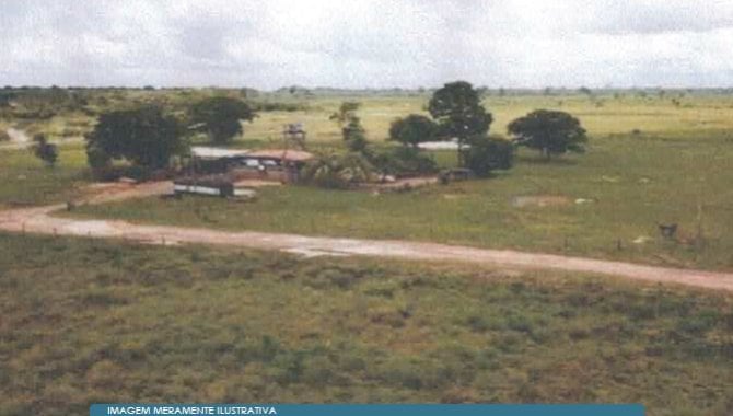 Fazenda Rural 2178 ha com casa sede, curral e energia