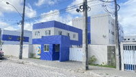 Apartamento com 2 quartos, varanda e vaga de garagem