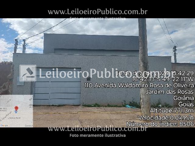 Casa com 3 quartos, 1 banheiro, 1 vaga e 110m² construída