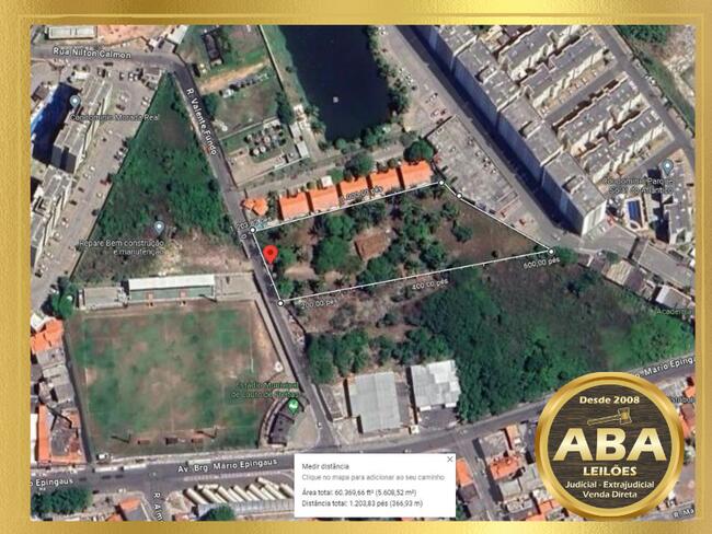 Terreno amplo com 5.614,51m², desocupado, ideal para investimento