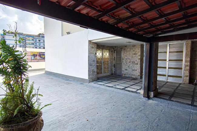 Apartamento com 70m², 2 quartos, 1 banheiro
