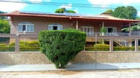 Casa ocupada com 4 quartos e 147,95 m² construídos