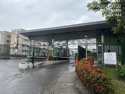 Apartamento 2 Quartos com Área de Serviço no Jardim Paradiso