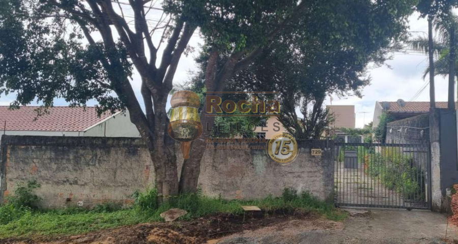 Terreno com Benfeitorias na Vila Cajuru - 784 m²