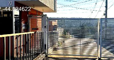 Casa com 2 quartos e 2 vagas em Pedro Leopoldo