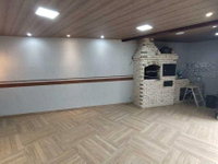 Casa com 3 quartos, 2 banheiros e 2 vagas, área construída 173m²