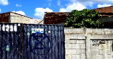 Casa com 36,30m² em Queimados/RJ