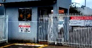 Casa com 2 Quartos em Fazenda Rio Grande