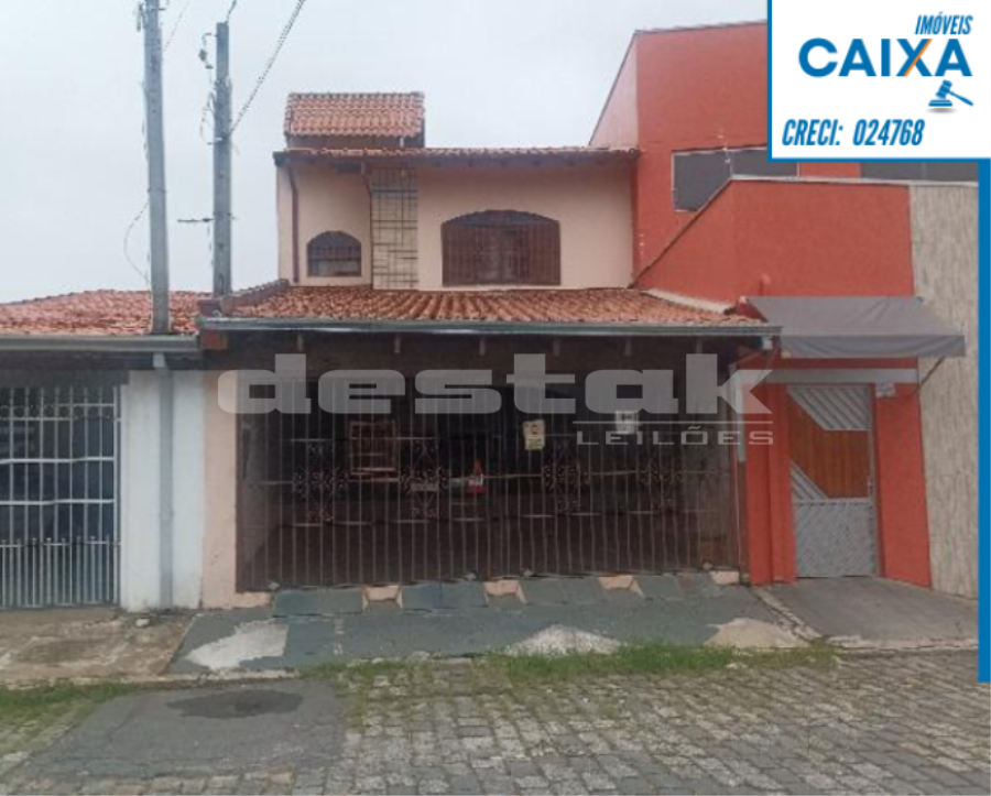 Casa com 3 Quartos e 2 Vagas em Mogi das Cruzes/SP