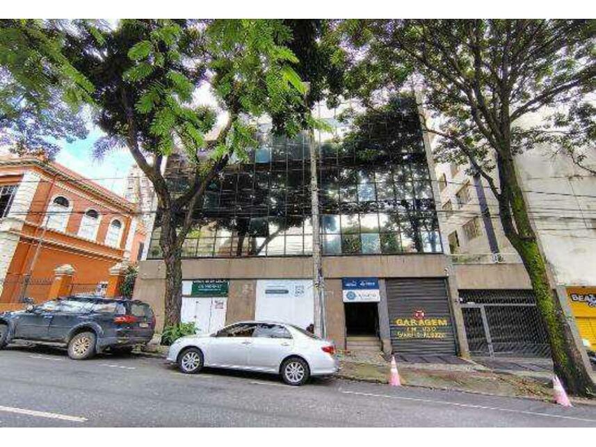 Ex-Agência com 555.80m² em Belo Horizonte -