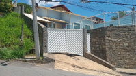 Casa com 2 quartos, 2 banheiros e 75m² de área construída