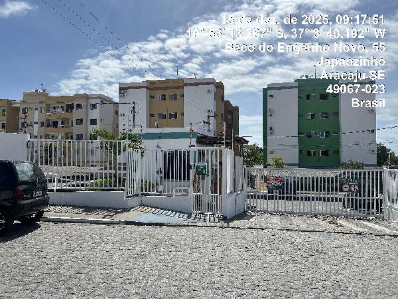 Apartamento com 2 quartos, varanda e 72,27 m² em Aracaju