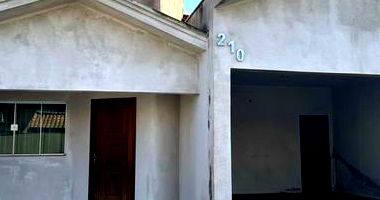 Imóvel com 3 dormitórios e suíte em Urupês/SP