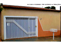 Casa com terreno de 120m² com prédio residencial