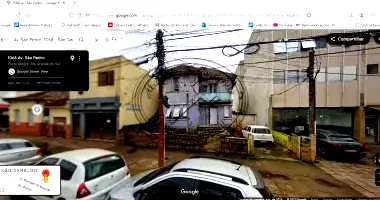 Casa com Dois Pavimentos em Porto Alegre