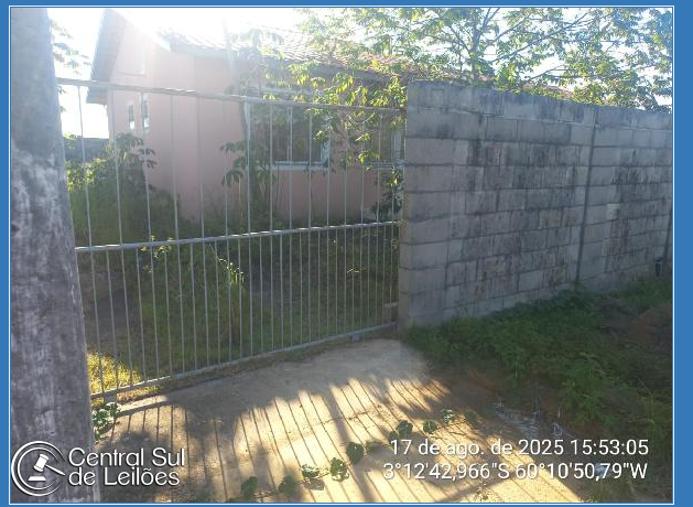 Casa com 2 quartos, 52,3m², terreno 200m², desocupada