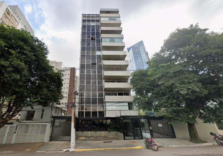 Apartamento de 214,13m² com 3 quartos e 2 banheiros
