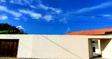 Casa padrão com 2 quartos, 2 banheiros, 267m² construída, ocupada