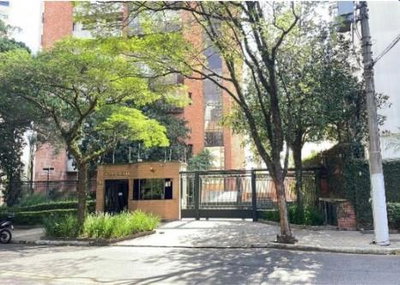 Apartamento de 393m² com 6 Vagas - - Próximo ao Shopping Jardim Sul