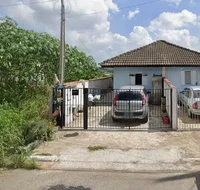 Casa ocupada com 3 quartos, 3 banheiros e 96,6 m²