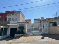 Apartamento com 2 quartos, 1 banheiro e 1 vaga de garagem