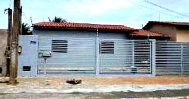 Casa com 78 m² em Luís Eduardo Magalhães - BA