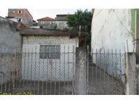 Casa em leilão com 2 quartos e 1 banheiro